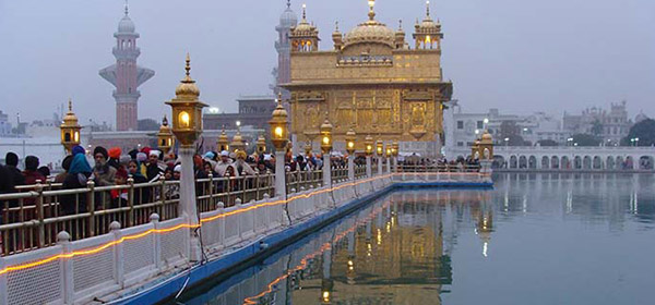 Amritsar: Morada del Templo Dorado