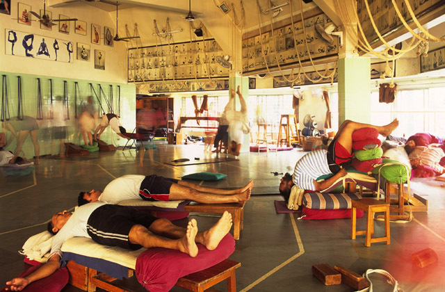 Iyengar Yoga